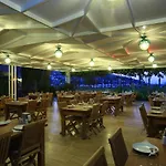 Catamaran Hotel Gündoğan