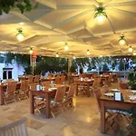Hotel Catamaran